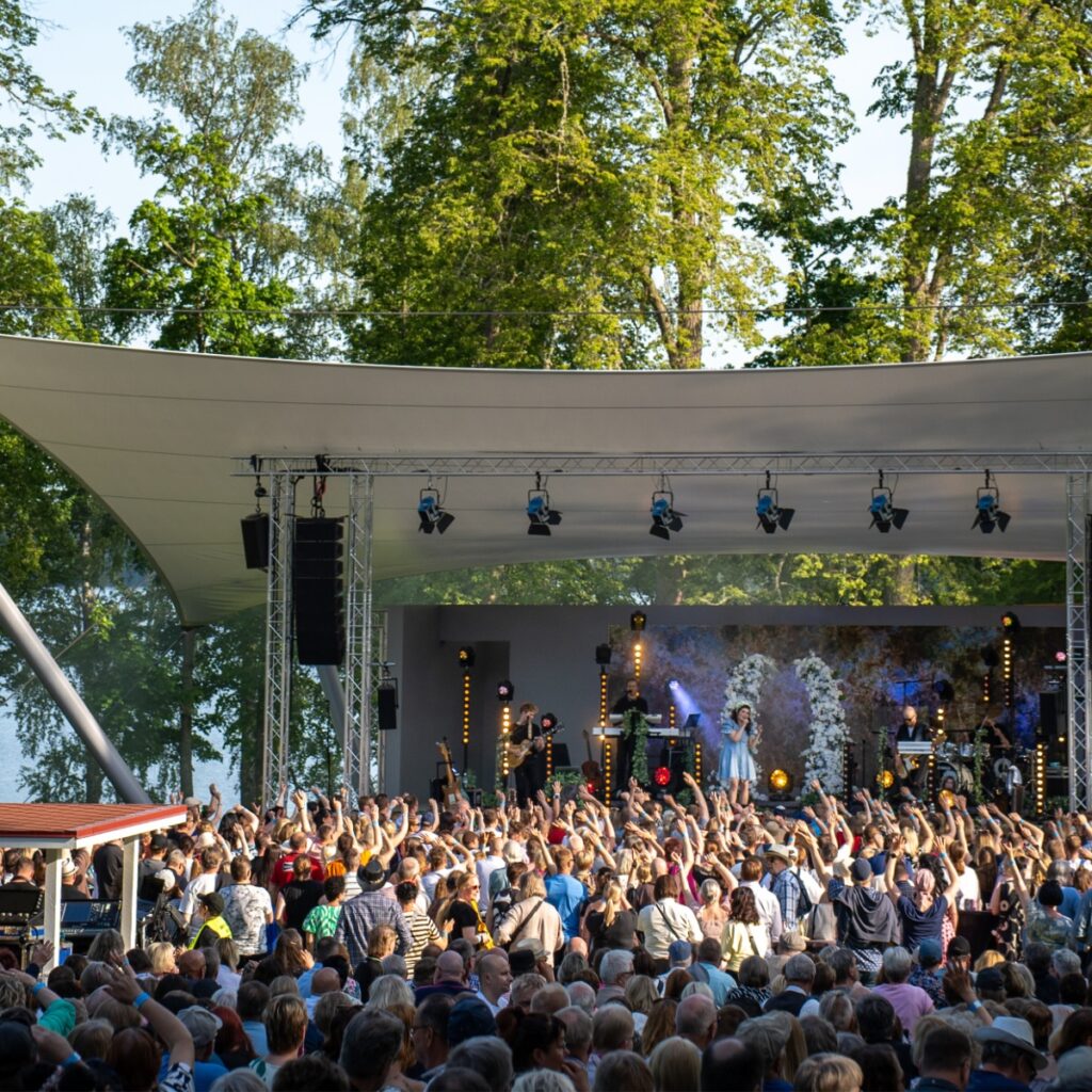 Laukon kartano puisto kesä 2026 keikka konsertti Tampere Pirkanmaa Vesilahti kesämenot